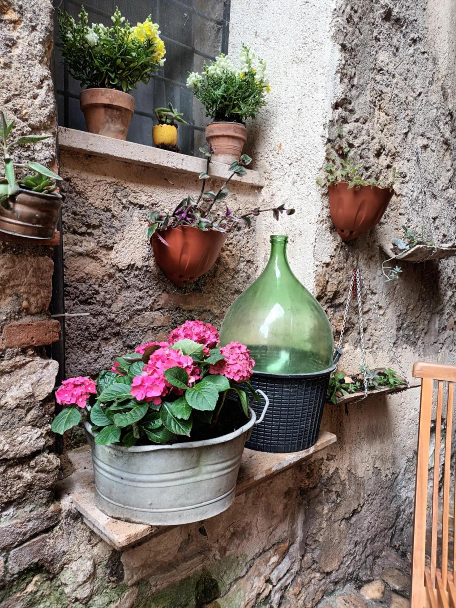 Al Cantinone Toffia Exterior photo